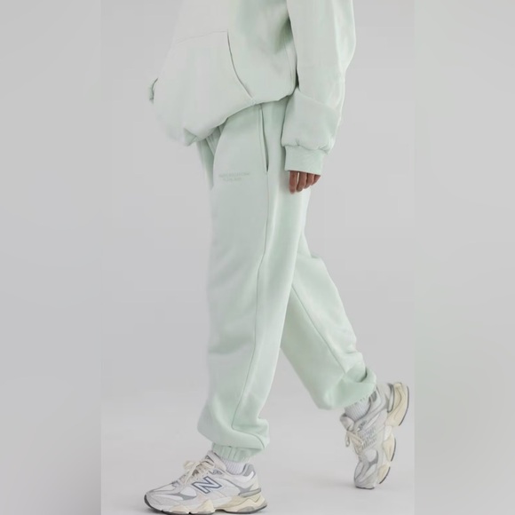 Comfrt Pants - Comfrt Unisex XL Cuffed “Pastel” Mint Sweatpants